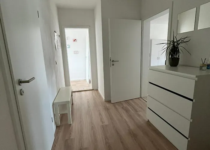 1 Raum Dachgeschosswohnung In Ruhiger Lage Apartment